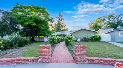 18445 Los Alimos St, Porter Ranch, CA 91326
