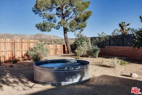 Exterior - 7435 Palomar Ave, Yucca Valley, CA 92284 photo 1 of 4