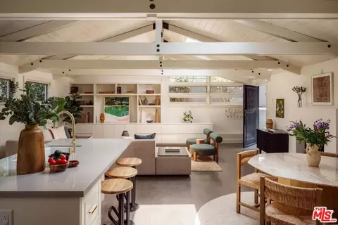 8942 Wonderland Ave, Los Angeles, CA 90046