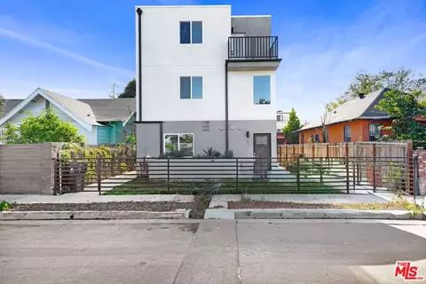 1200 W 38th St, Los Angeles, CA 90037