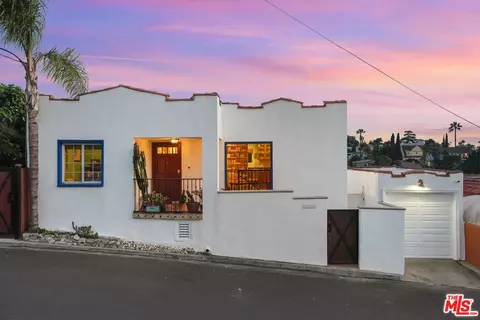 1326 Laveta Ter, Los Angeles, CA 90026