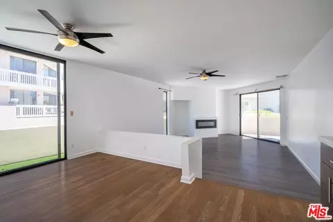 7301 Vista Del Mar #B105, Playa Del Rey, CA 90293