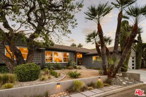 4111 Mantova Dr, Los Angeles, CA 90008
