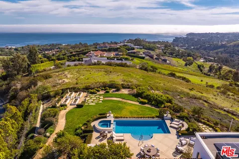 Exterior - Undisclosed, Malibu, CA 90265 photo 6 of 8