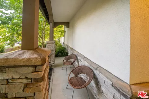 Exterior - 15602 Lilli Way, Van Nuys, CA 91406 photo 2 of 3