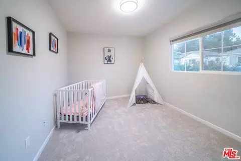 Bedroom - 15602 Lilli Way, Van Nuys, CA 91406 photo 6 of 8
