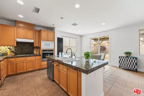 Kitchen - 6304 Starview Dr, Lancaster, CA 93536 photo 2 of 3