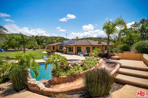 5105 Via El Cerro, Newbury Park, CA 91320