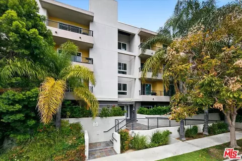 11115 Acama St #107, Studio City, CA 91602