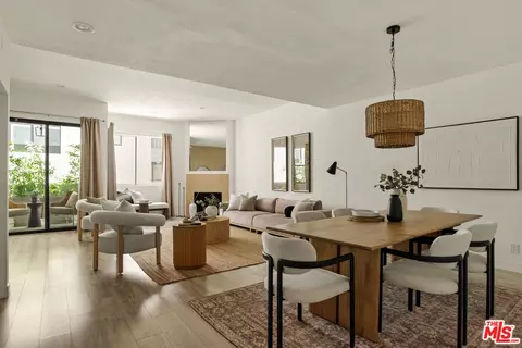 839 Larrabee St #6, West Hollywood, CA 90069