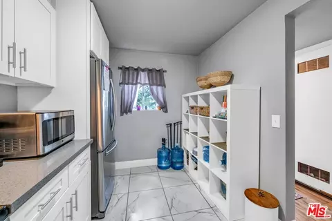 Other - 223 S Acacia Ave #205, Compton, CA 90220 photo 3 of 5