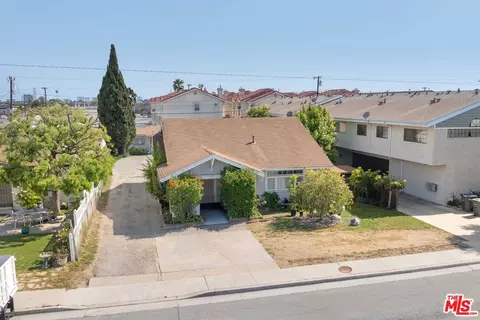 1148 W 166th St, Gardena, CA 90247