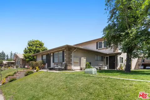 1021 W Sierra Madre Ave #4, Azusa, CA 91702