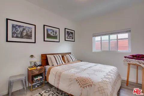 Bedroom - 403 Brooks Ave, Venice, CA 90291 photo 1 of 4