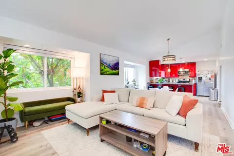 Other - 403 Brooks Ave, Venice, CA 90291 photo 9 of 14