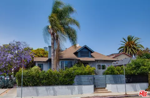 Exterior - 403 Brooks Ave, Venice, CA 90291 photo 11 of 11