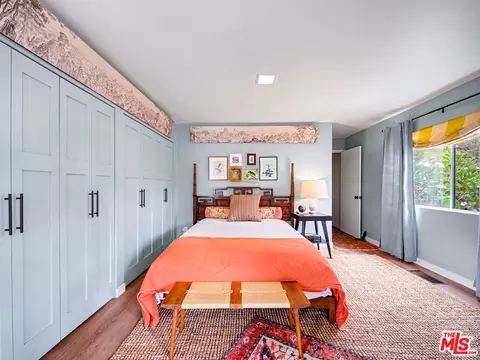 Bedroom - 22067 Saddle Peak Rd, Topanga, CA 90290 photo 8 of 9