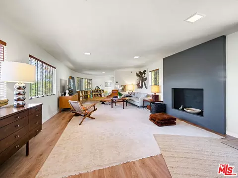Living - 22067 Saddle Peak Rd, Topanga, CA 90290 photo 3 of 5