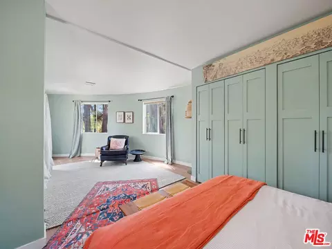 Bedroom - 22067 Saddle Peak Rd, Topanga, CA 90290 photo 7 of 9