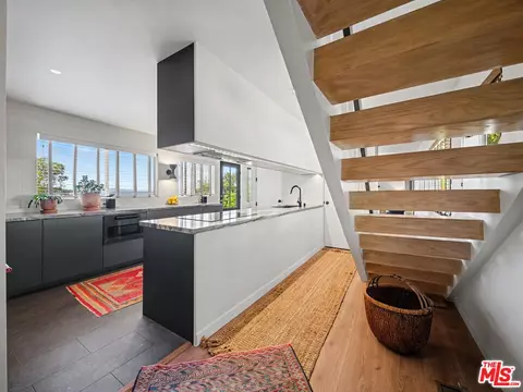 Entry Way - 22067 Saddle Peak Rd, Topanga, CA 90290 photo 3 of 4