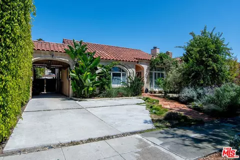 202 S Hamel Dr, Beverly Hills, CA 90211