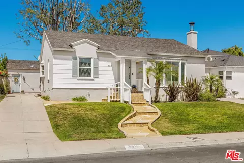 8015 Airlane Ave, Los Angeles, CA 90045