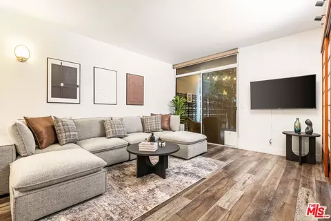 600 W 9th St #115, Los Angeles, CA 90015