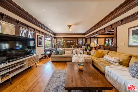 163 S Kingsley Dr, Los Angeles, CA 90004