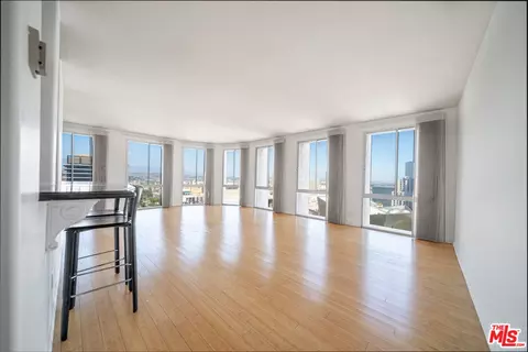 800 W 1st St #2203, Los Angeles, CA 90012