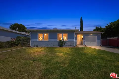 7444 Oak Park Ave, Van Nuys, CA 91406