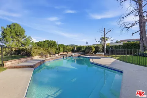 4108 Tarrybrae Ter, Tarzana, CA 91356