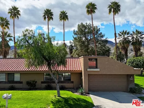 3081 Regency Dr, Palm Springs, CA 92264