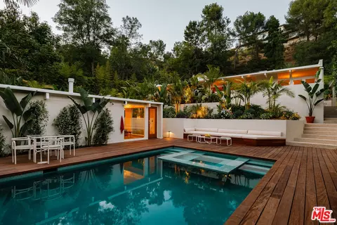 2544 Greenvalley Rd, Los Angeles, CA 90046