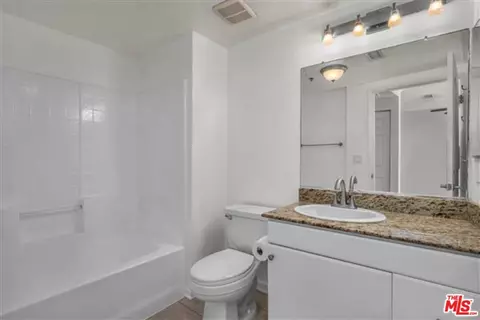 Other - 838 Pine Ave #506, Long Beach, CA 90813 photo 5 of 9
