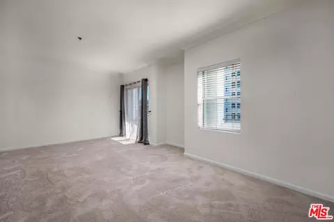 838 Pine Ave #506, Long Beach, CA 90813 photo 6