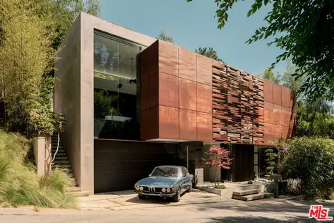 8050 Willow Glen Rd, Los Angeles, CA 90046