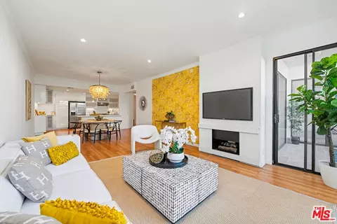 2276 S Beverly Glen Blvd #207, Los Angeles, CA 90064