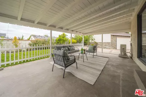 Exterior - 11205 Thrace Dr, Whittier, CA 90604 photo 5 of 8