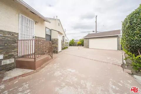Exterior - 11205 Thrace Dr, Whittier, CA 90604 photo 8 of 8