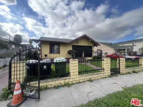 142 W 85th St, Los Angeles, CA 90003