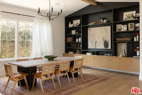 3606 Ocean View Ave, Los Angeles, CA 90066