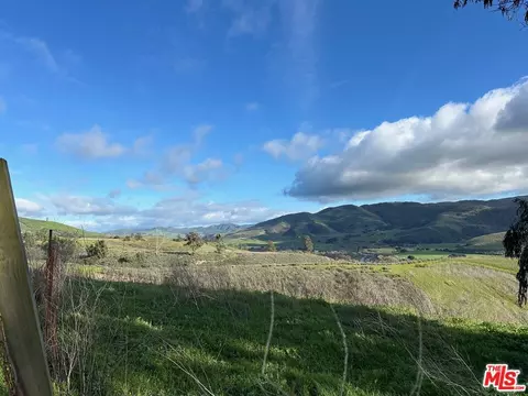 4695 Sweeney Rd, Lompoc, CA 93436 photo 2