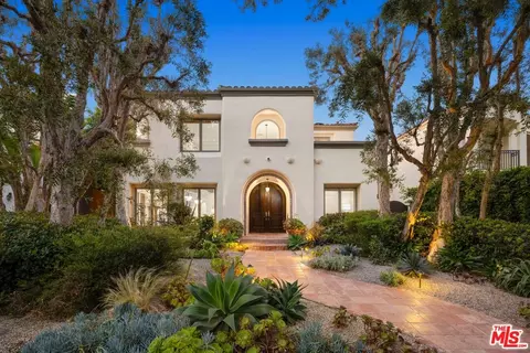 523 9th St, Santa Monica, CA 90402