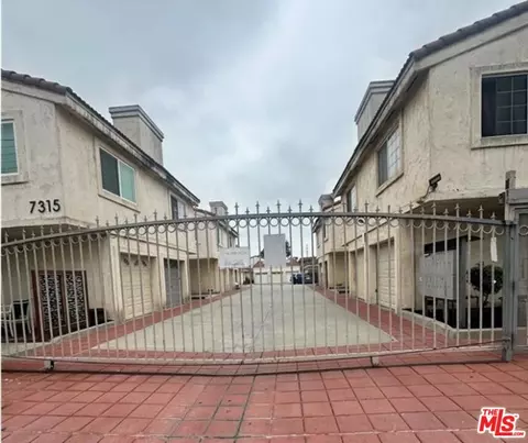7315 Exeter St #6, Paramount, CA 90723