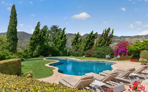 Exterior - 6201 Ramirez Mesa Dr, Malibu, CA 90265 photo 3 of 12