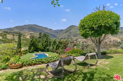 Exterior - 6201 Ramirez Mesa Dr, Malibu, CA 90265 photo 9 of 12