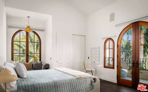 Bedroom - 6201 Ramirez Mesa Dr, Malibu, CA 90265 photo 2 of 3