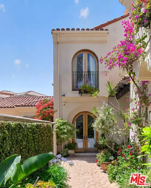 Exterior - 6201 Ramirez Mesa Dr, Malibu, CA 90265 photo 5 of 12