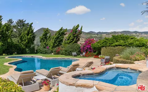 Exterior - 6201 Ramirez Mesa Dr, Malibu, CA 90265 photo 7 of 12