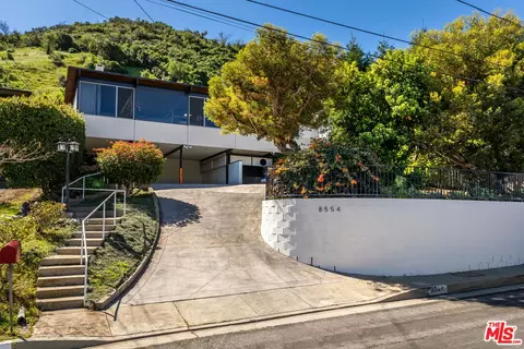 8554 Day St, Sunland, CA 91040